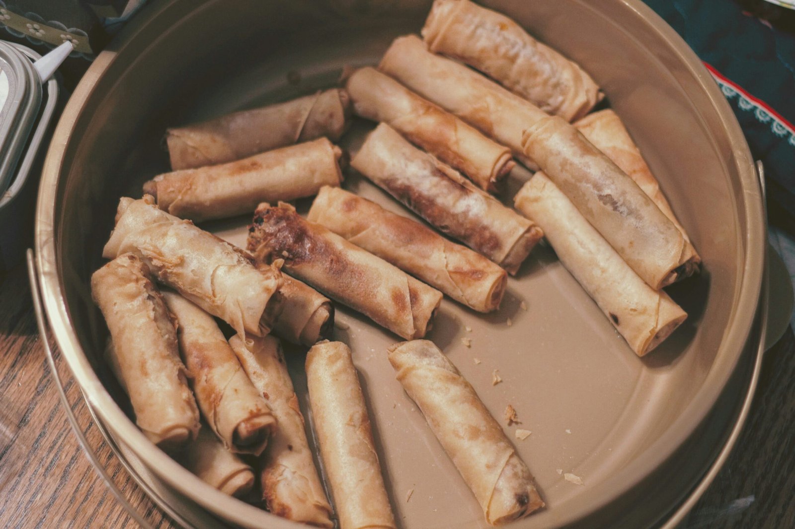 How to Make Tasty Spring Rolls at Home